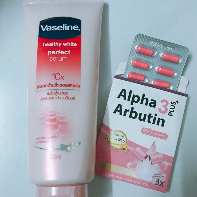 Vaseline dưỡng thể trắng da