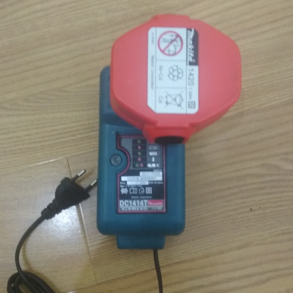 PIN và sạc zin Makita 14,4v