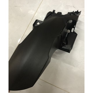 Dè chắn bùn sau Vario