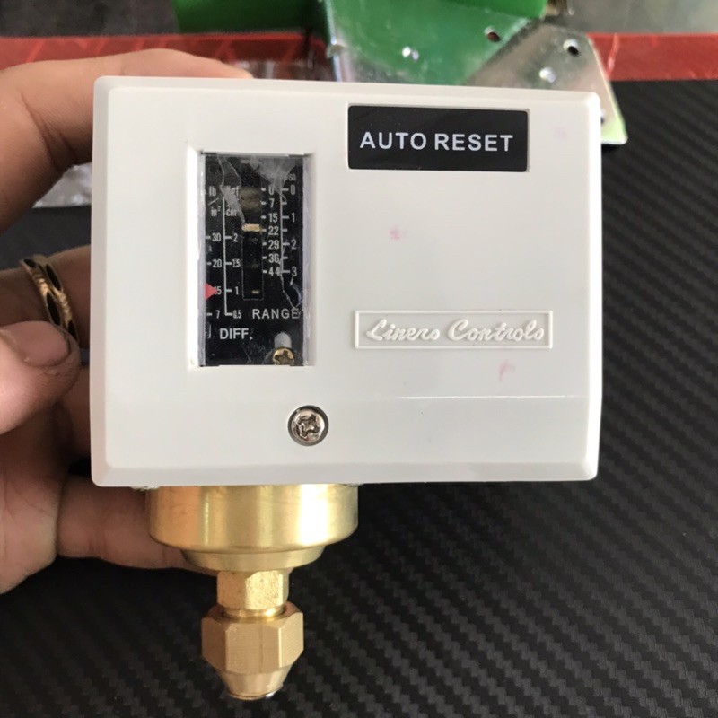 Công tắc áp xuất Hàn Quốc HS203 HS210 HS220 HS230