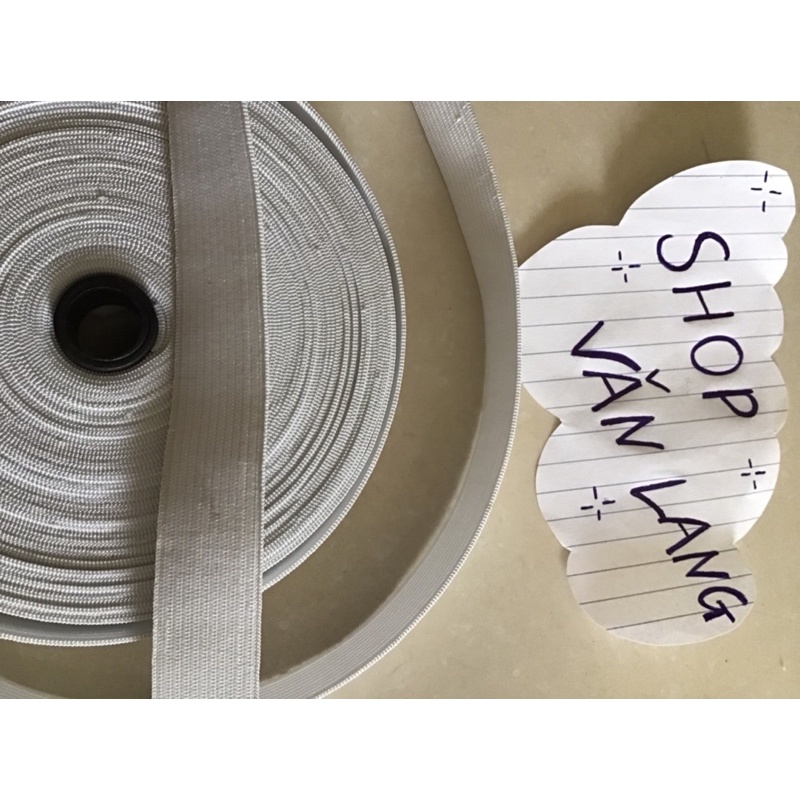 1 Cuộn chun màu trắng loại đẹp rộng 2cm dài 11mét