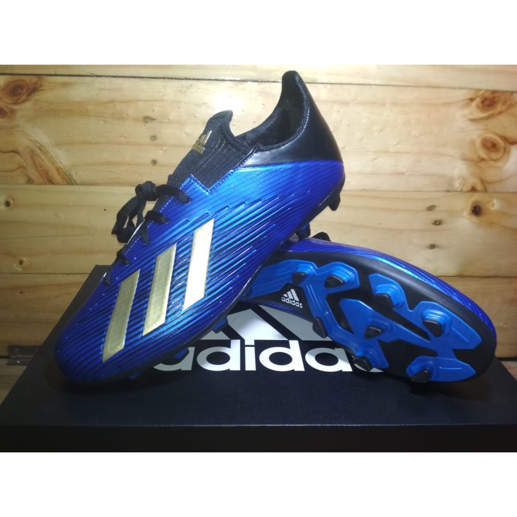 Giày Bốt Adidas X19 Thiết Kế Trẻ Trung Năng Động