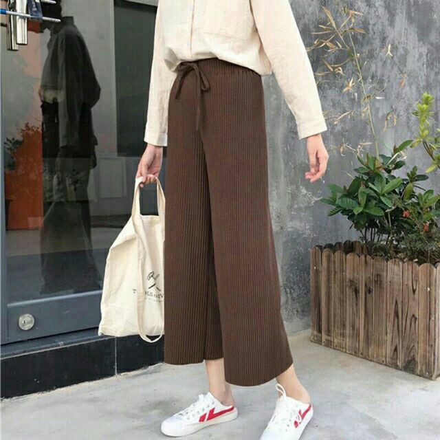 Quần xếp ly nơ nhỏ