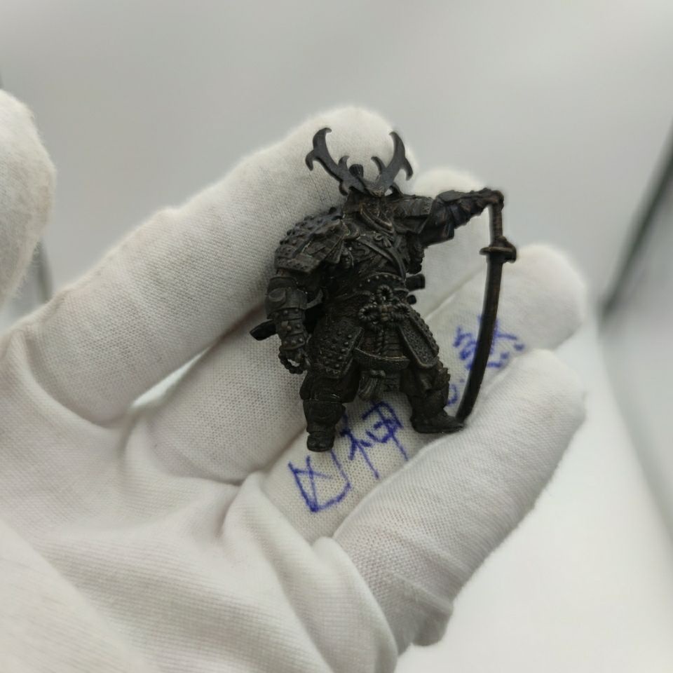 Mô Hình Người Lính Samurai 99 Nhật Bản Bằng Đồng Trang Trí Bàn Làm Việc