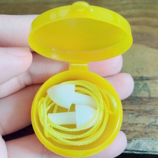 nút bịt tai trắng 1 tầng, bịt tai chống ồn nhưa (có hộp đựng) 30 bộ