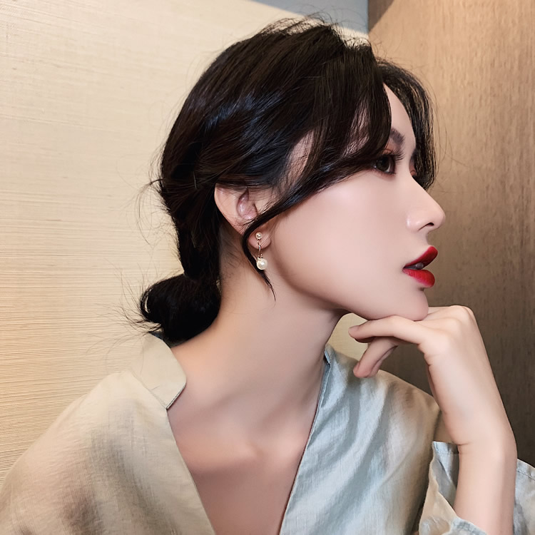 Khuyên Tai Nữ Trang Dáng Dài Tạo Hình Độc Đáo