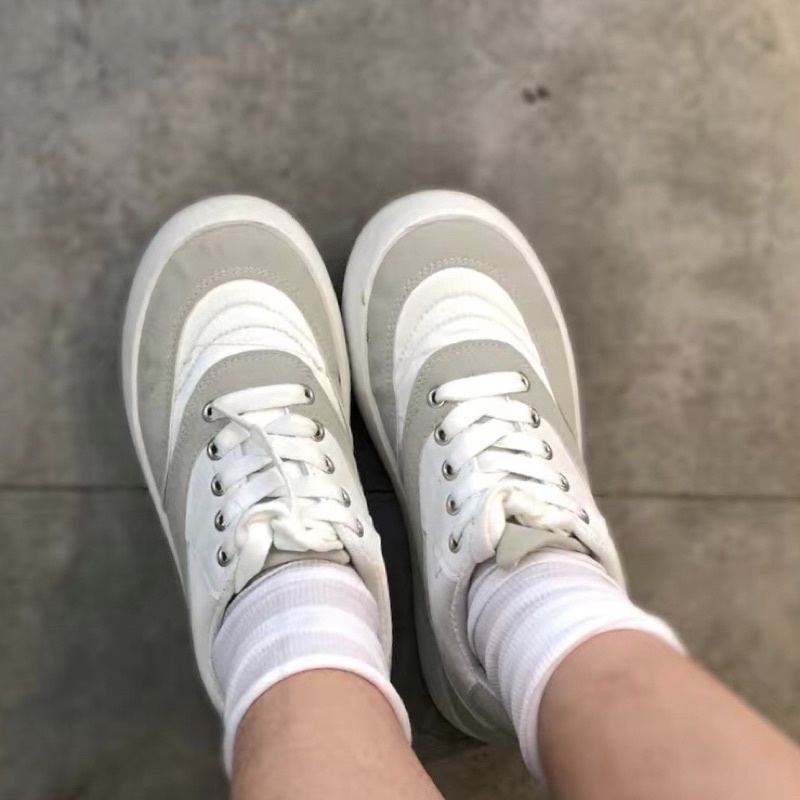 Giày thể thao nữ R.O.S.E xám trắng đế bánh mì êm chân siêu hottrend