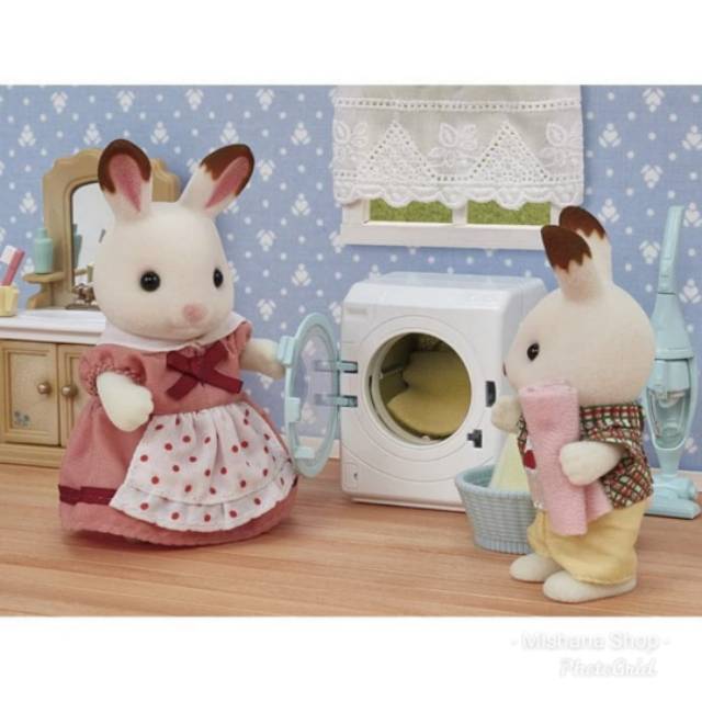 SYLVANIAN FAMILIES Bộ Máy Giặt Families & Máy Hút Bụi