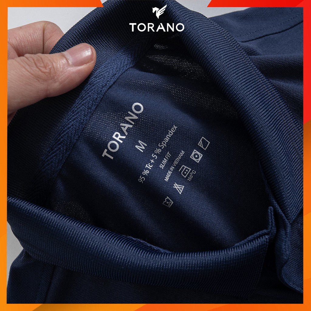 Áo polo nam TORANO cổ bẻ tay ngắn trơn xanh navy, bo gân thêu logo dáng áo ôm TP30172