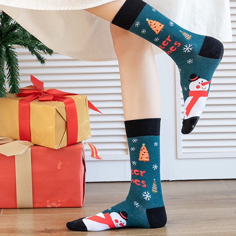 Đôi vớ cotton in hình ông già noel hoạt hình sáng tạo vui nhộn