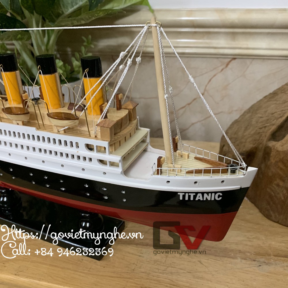 Mô hình tàu Titanic tàu gỗ trang trí tàu Titanic mô hình bằng gỗ - Gỗ sơn màu - Thân tàu dài 40cm