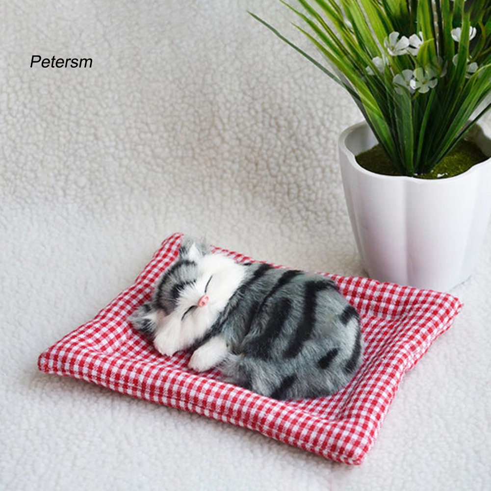 Đồ trang trí xe hơi hình chú mèo nằm ngủ trên xe đáng yêu