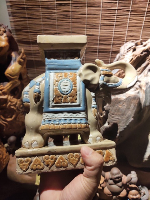 Đôn voi cao 23cm gốm biên hoà xưa