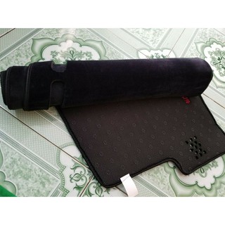 thảm taplo chống nắng xpander