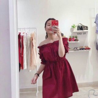 Đầm bẹc vai chất kate