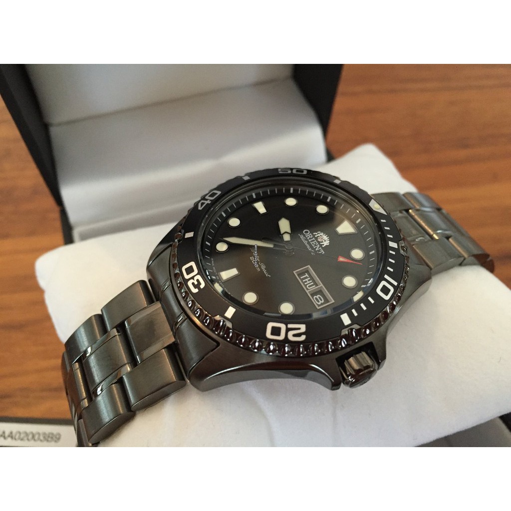 Đồng hồ nam Orient chính hãng FAA02003B9, dây kim loại.