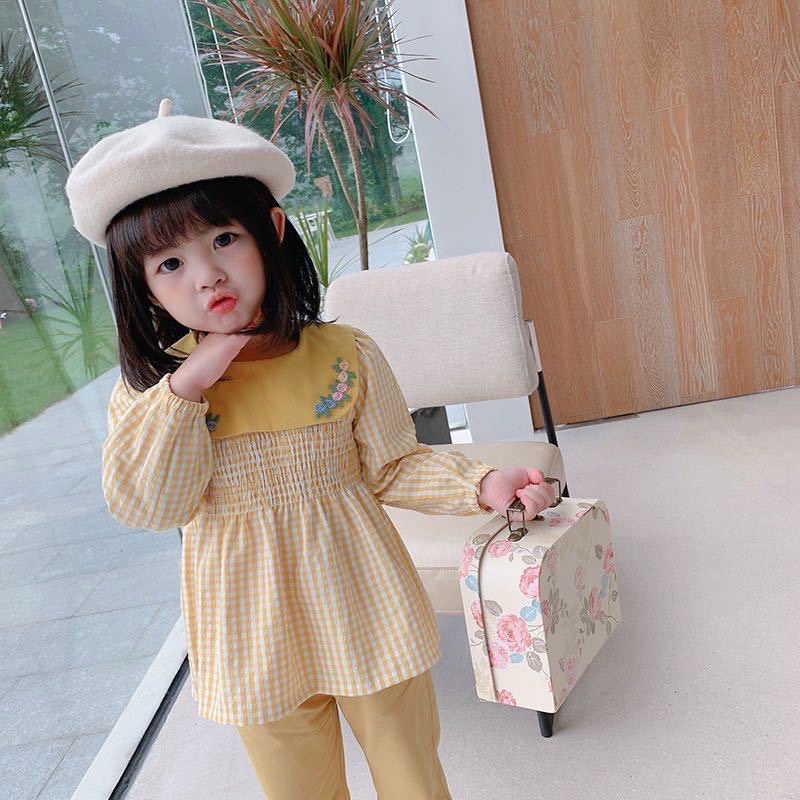 Set áo sơ mi caro dài tay thêu hoa cổ & quần nhiều màu cho bé gái  N00921