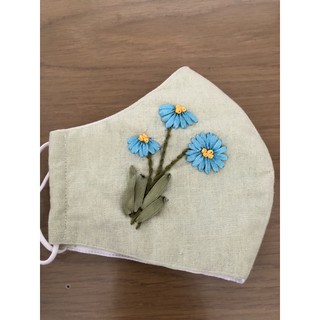 khẩu trang thêu handmade