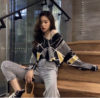 Sơ mi họa tiết siêu Tây