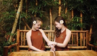 BỘ YẾM LỤA MẶC TRONG SPA, GỘI ĐẦU DƯỠNG SINH
