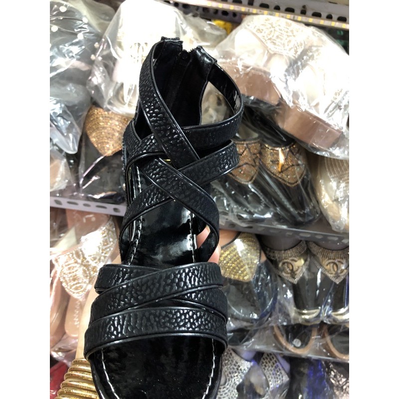 [Freeship] [Bigsize] [Hình thật] [SALE] Sandal xuồng 9p và đế bằng 5p, quai chiến binh.