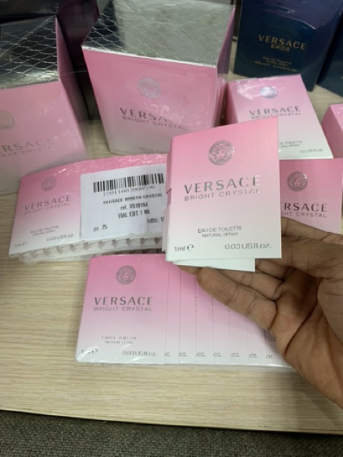 Nước hoa vials nữ versace bright 1ml