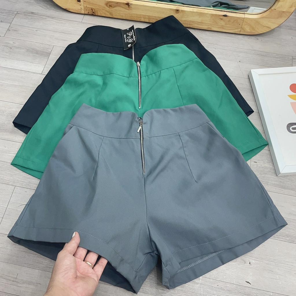 Quần Đùi Bigsize Nữ,Quần Short Ống Rộng Tôn Dáng Big Size Có Khóa Kéo Vải Samin Đứng Phom Mã Q24