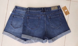 Quần short jeans