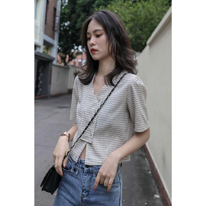 Áo Sơ Mi Cổ Chữ V Dáng Ôm Hoa Văn Kẻ Ô Thời Trang Mùa Hè 2022 Dành Cho Nữ