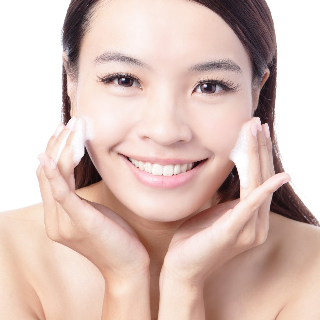 Sữa Rửa Mặt, Tẩy Trang Dưỡng Ẩm Naris Uruoi-Ya Hyaluronic Acid Moisturizing Creamy Foam