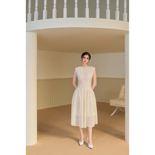 Váy đính ngọc cara dress
