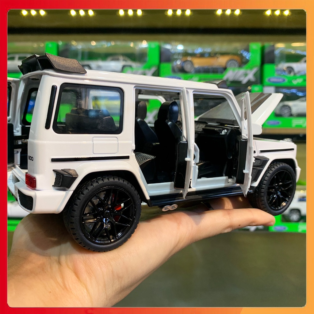 Xe mô hình Mercedes Benz G800 Brabus tỉ lệ 1:22 hãng Double Horses