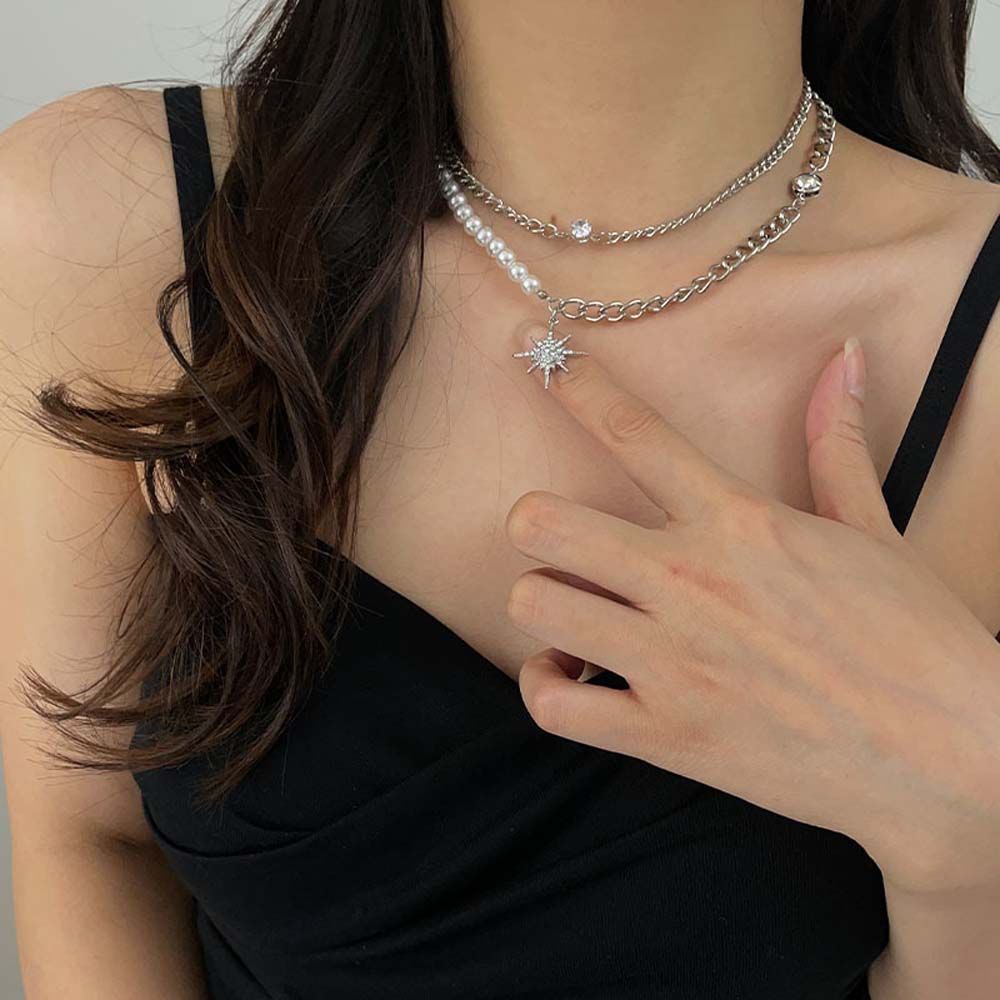 Vòng cổ choker hai lớp đính hạt ngọc trai hình ngôi sao phong cách Hàn Quốc cho nữ