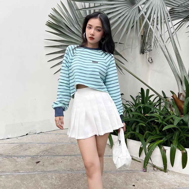 Áo sweater lửng TOPTIFY kẻ sọc đính logo chất cotton cua dày dặn Greater Power Top