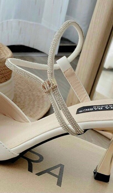 Giày cao gót nữ mũi nhọn da lỳ mềm quai đá gót 7p êm chân ms M13