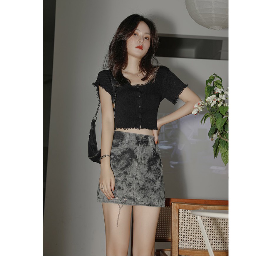 Áo Croptop Viền Ren Tay Ngắn A5173