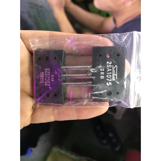 QH- Cặp sò 2SC2525 và 2SA1075