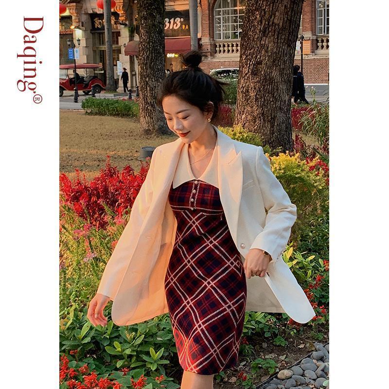 Đầm Dệt Kim Ngắn Tay Cổ Polo Họa Tiết Sọc Caro Thiết Kế Mới Thời Trang Mùa Hè Theo Phong Cách Anh