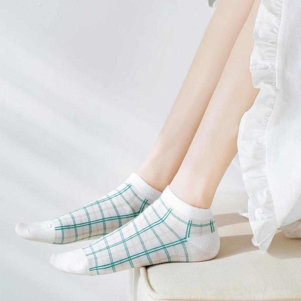 Vớ cổ thấp in họa tiết cây cối hoạt hình cho nữ