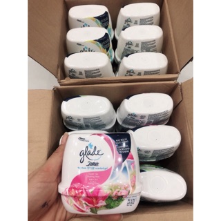 Sáp thơm glade hương hoa 180g