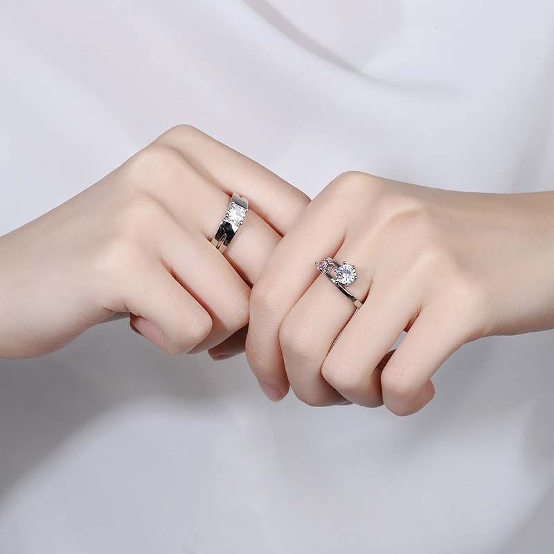 Set 2 nhẫn mạ bạc có thể điều chỉnh kích thước cho cặp đôi
