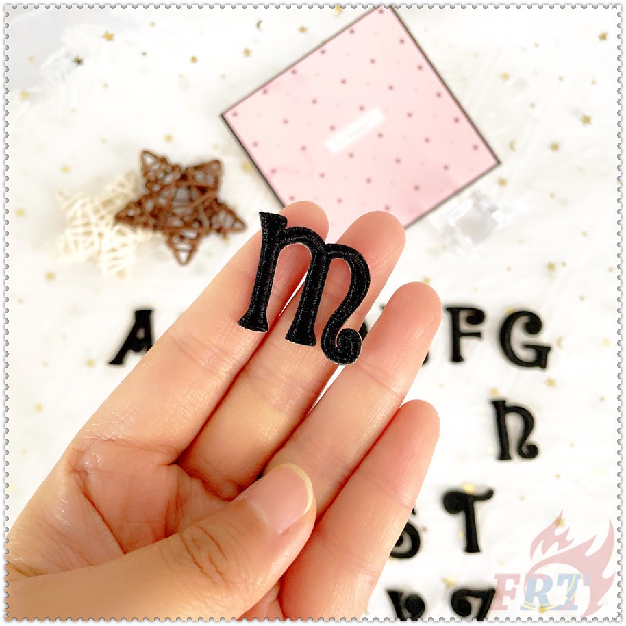 ☸ Miếng Dán Chữ Màu Đen Tự Dính Chất Lượng Cao ☸ 1 Sticker Ủi Thêu Hình Huy Hiệu