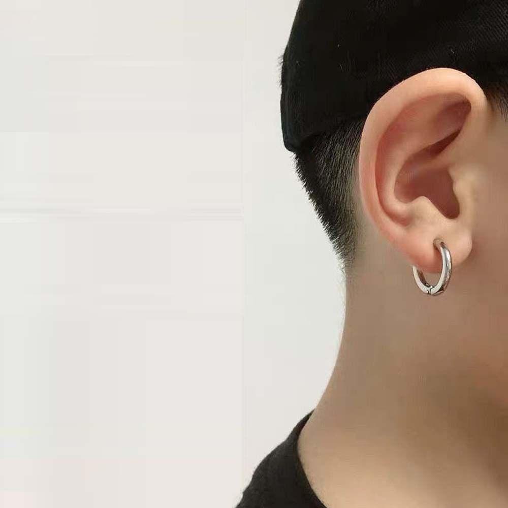 Khuyên Tai Dạng Vòng Tròn Màu Đen Bằng Thép Không Gỉ Phong Cách Hiphop Dành Cho Thanh Thiếu Niên