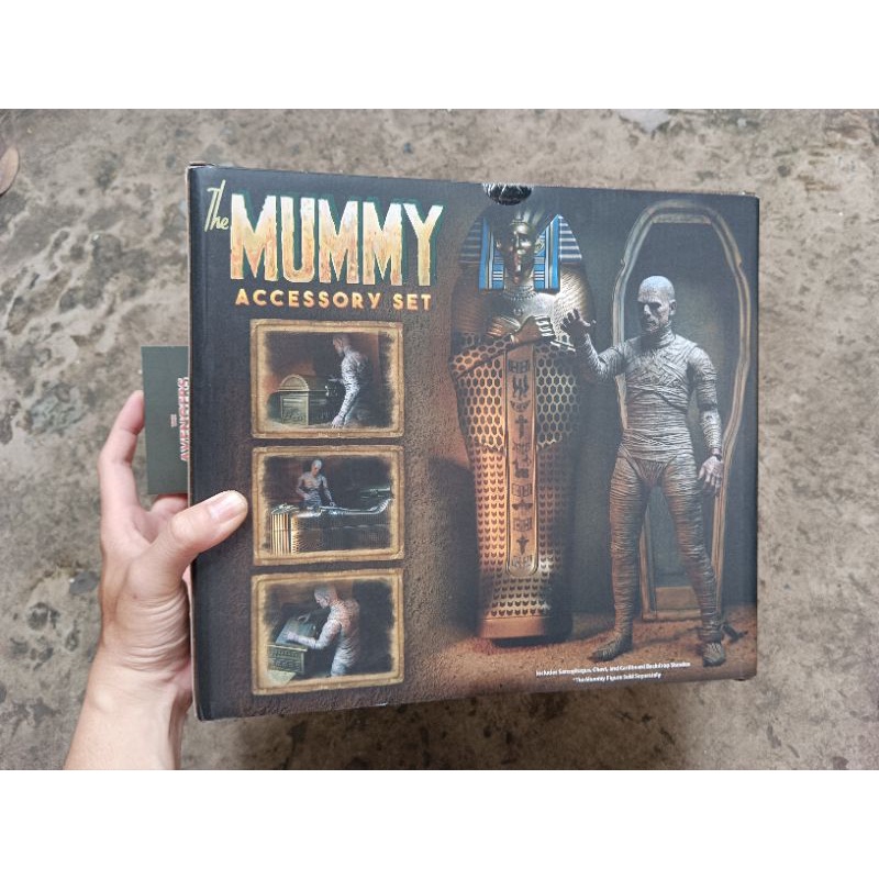 Mô hình NECA Accessory Pack The Mummy có sẵn