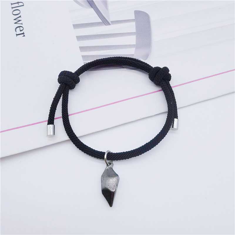 XiaoboACC Vòng Tay Mặt Đá Từ Tính Hình Trái Tim Màu Trắng Đen Có Thể Điều Chỉnh Cho Cặp Đôi