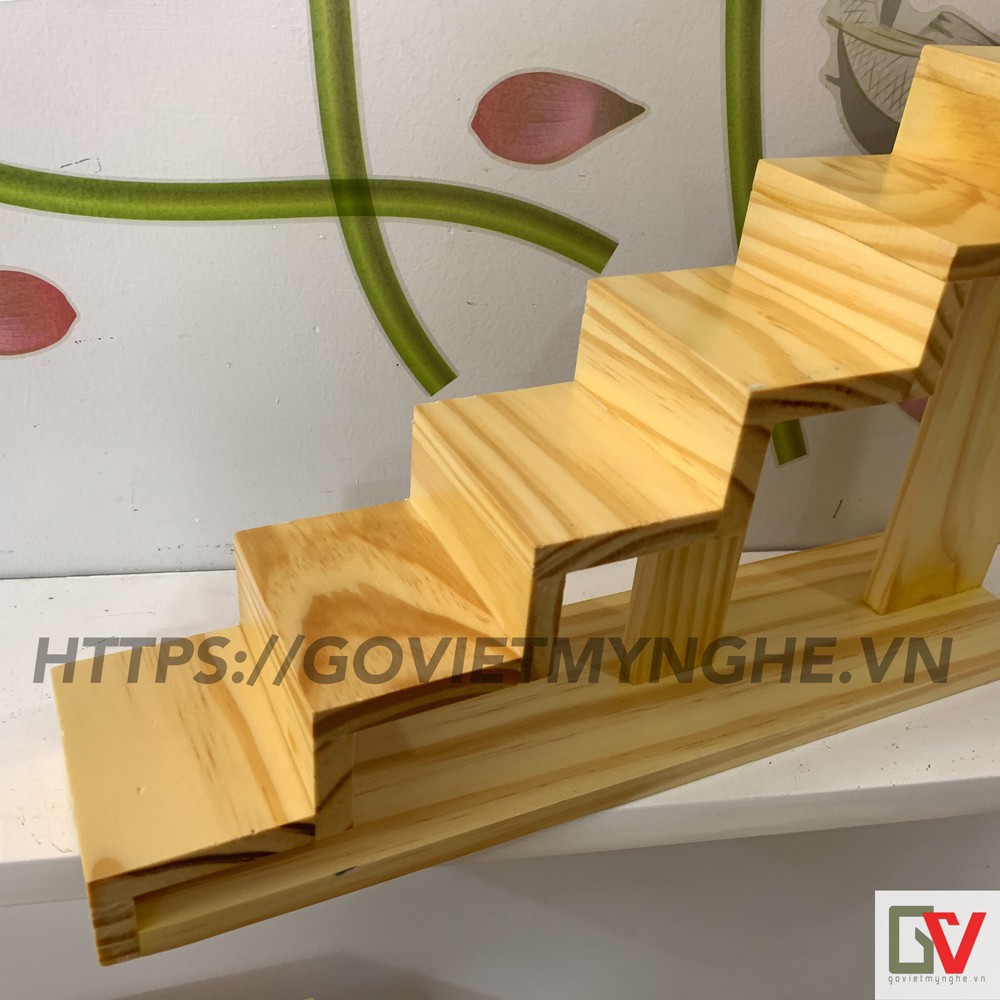 Khay gỗ bậc thang trang trí - Khay gỗ trang trí sushi bậc thang 6 tầng S - Gỗ thông tự nhiên