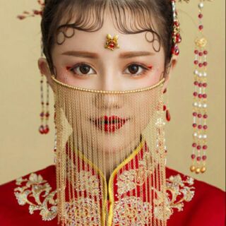 Rèm che mặt cổ trang