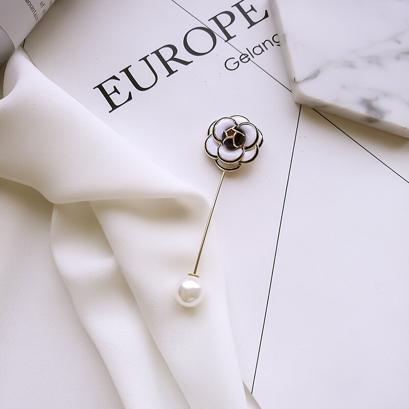 Trâm cài áo hình hoa trà sang trọng