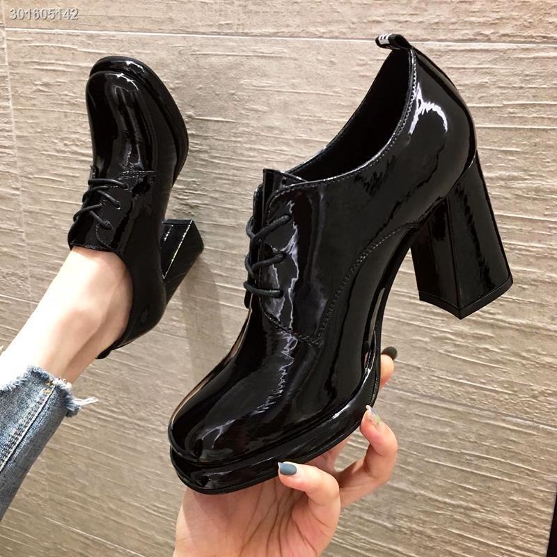 Giày Cao Gót Da Mềm Mũi Tròn Phối Khóa Cài Thời Trang Thu Đông 2020 Cho Nữ