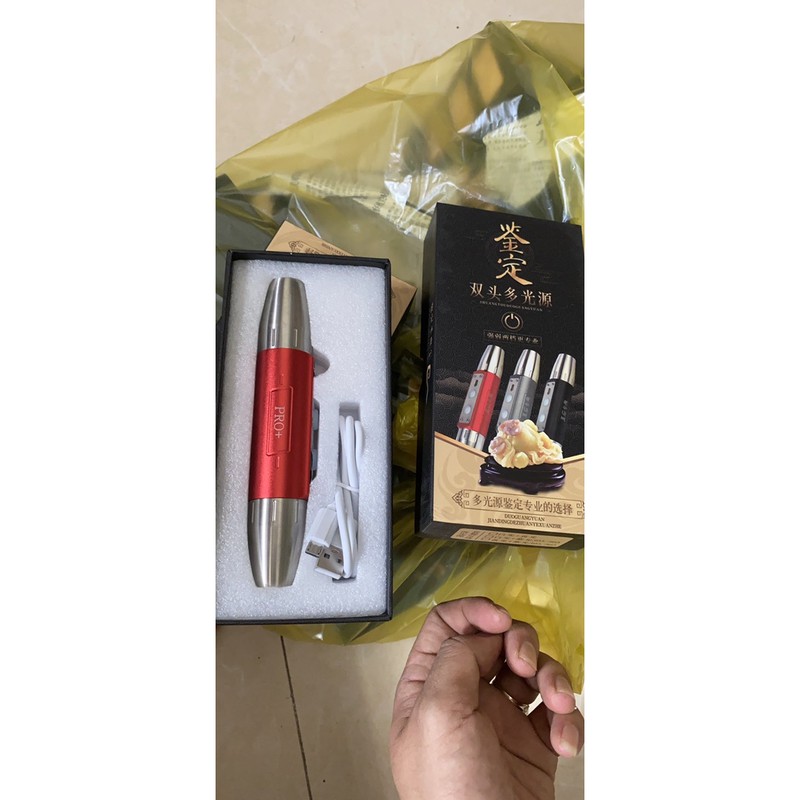 Có sẵn- Đèn pin soi đá - soi tiền- soi giấy tờ hàng 6 bóng- 6 màu